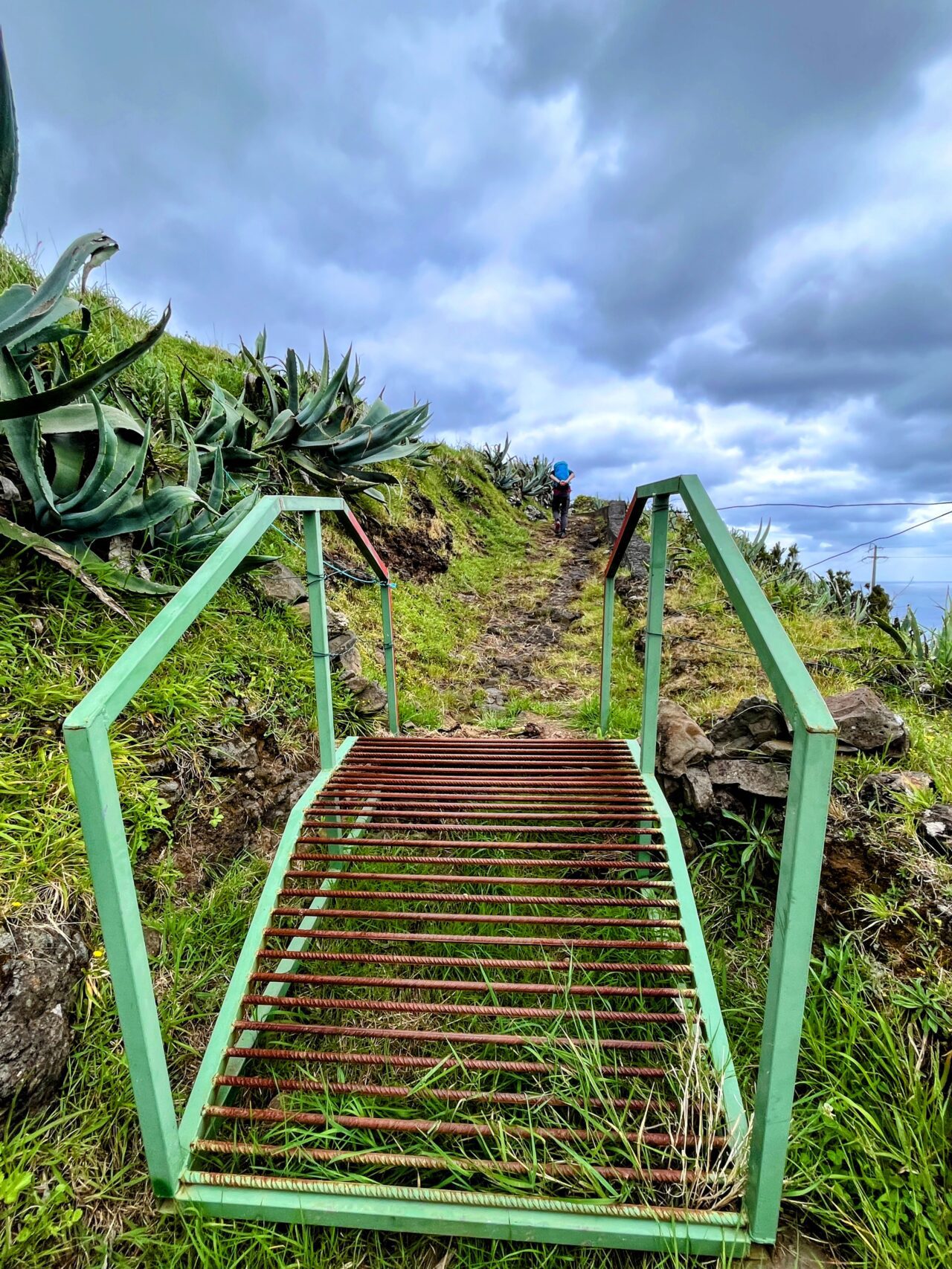 wanderung_ilha_a_pe_tag_1_vila_do_porto_malbusca_