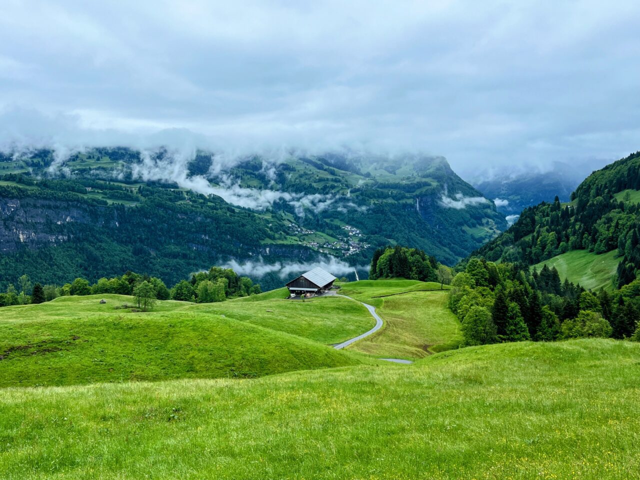 wanderung_hintere_unteriberig_stoos_fronalpstock_