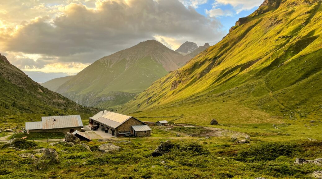 wanderung_parc_ela_trek_alp_flix_alp_d_err_