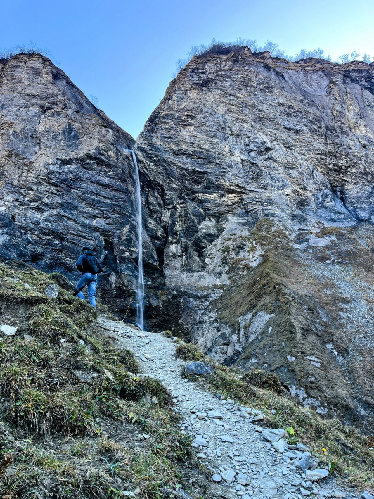 wanderung_weisstannen_batoeni_wasserfall_arena_