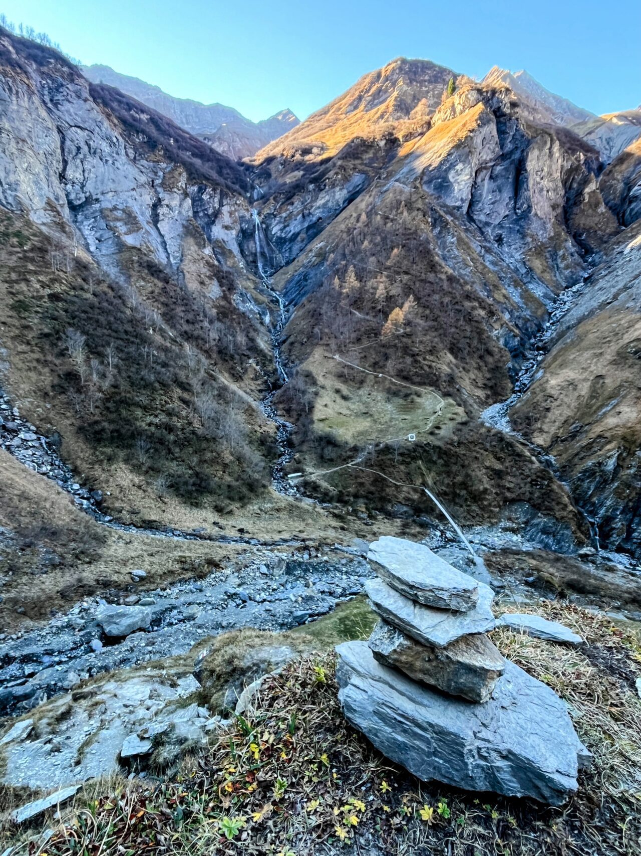 wanderung_weisstannen_batoeni_wasserfall_arena_