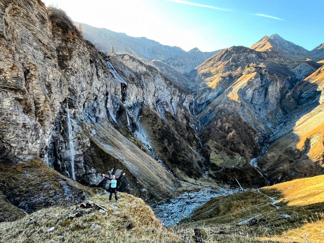 wanderung_weisstannen_batoeni_wasserfall_arena_