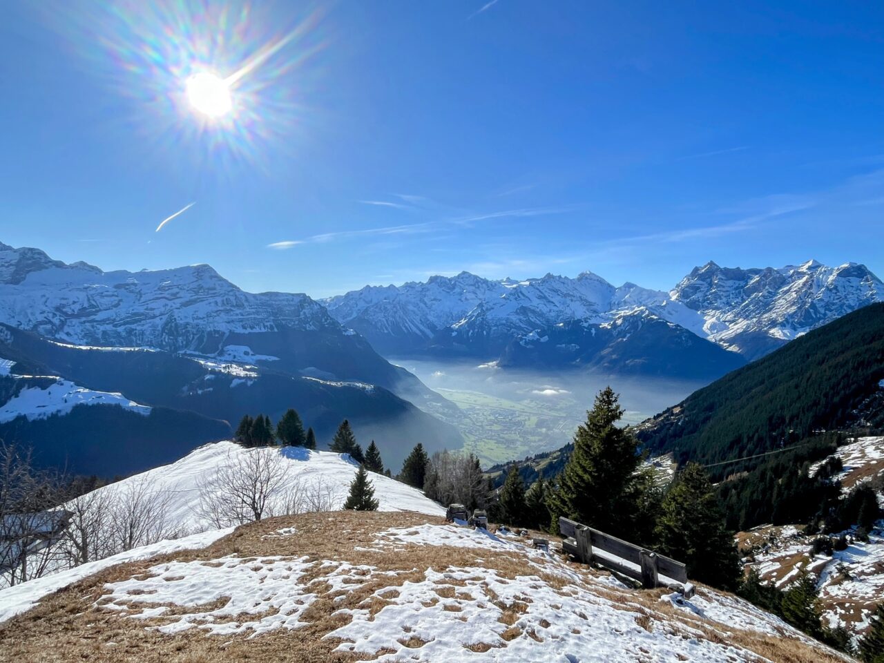 Schneeschuhe_winterwandern_eggberge_hueenderegg_ratzi_